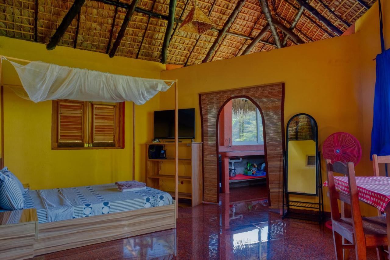 Colibri Lodge Амбатолоака Экстерьер фото