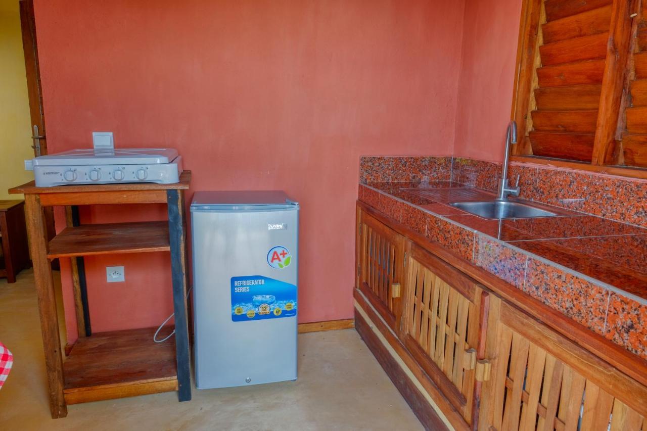 Colibri Lodge Амбатолоака Экстерьер фото